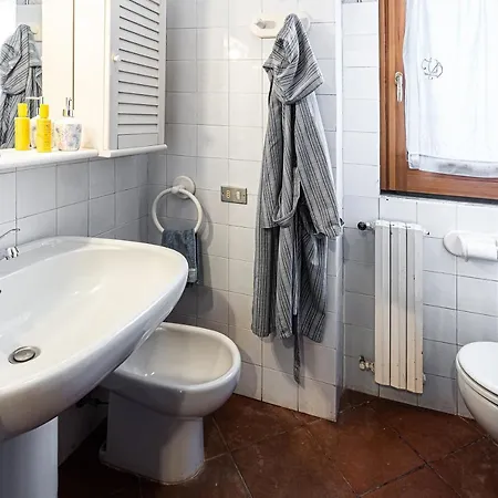 Elegante Panoramica Con Giardino E Idromassaggio A 10 Minuti Dal Mare Villa *
