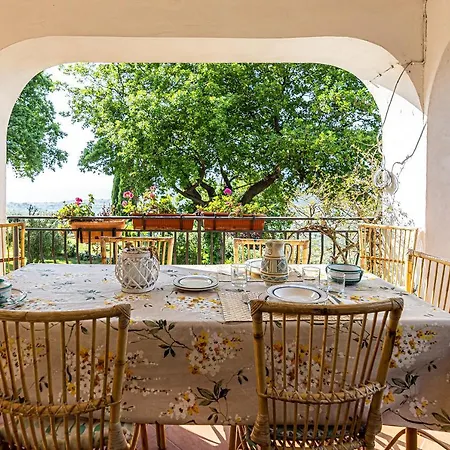 Villa Elegante Panoramica Con Giardino E Idromassaggio A 10 Minuti Dal Mare
