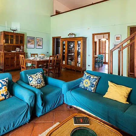 Elegante Panoramica Con Giardino E Idromassaggio A 10 Minuti Dal Mare Willa Castellabate